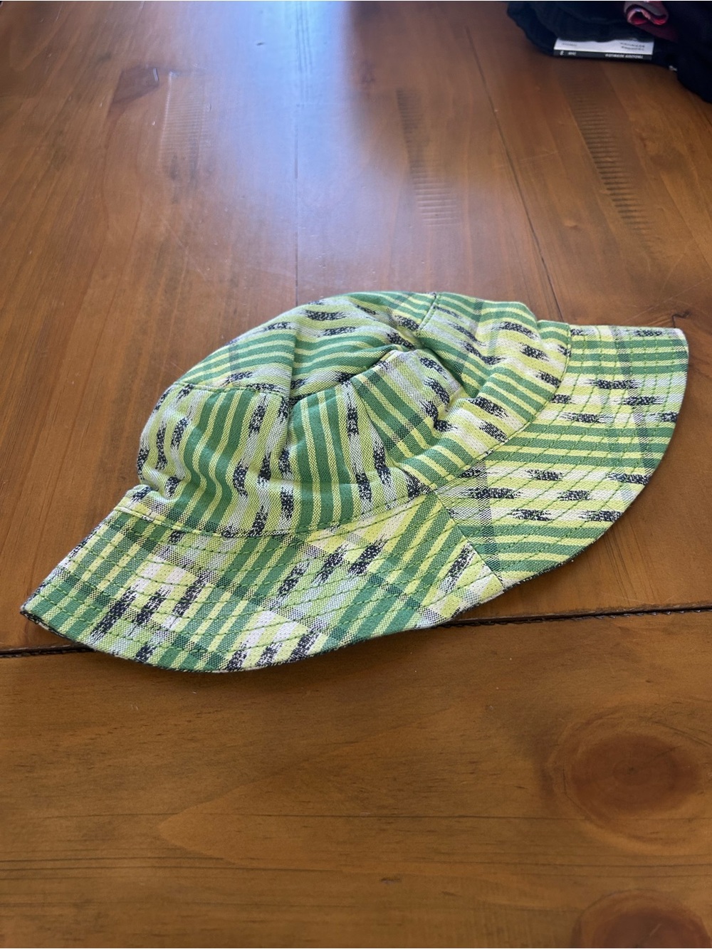 NWT Aerie Reversible Green Patterned Bucket Hat - Picture 2 of 8